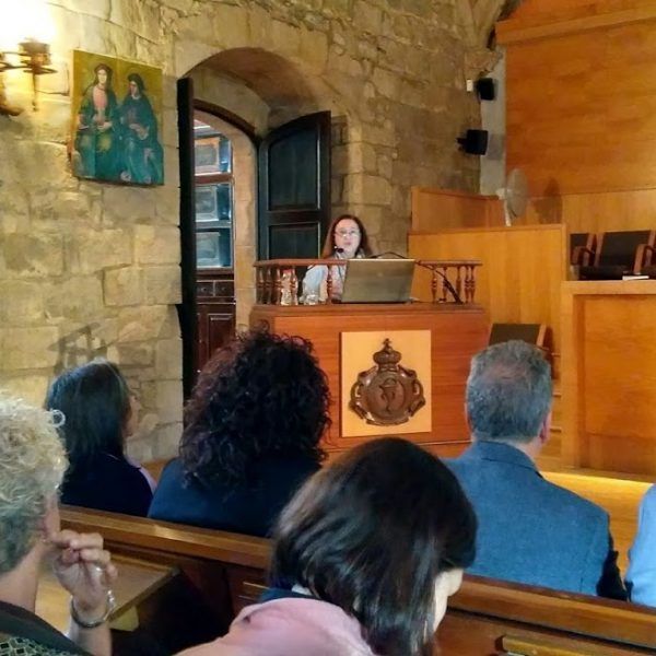 La presentación de Carmen Abad sobre PS: consúltela en la web de RAFC 1 Reial Academia de Farmacia. Sesión de Productos Sanitarios a cargo de Carmen Abad (AEMPS).